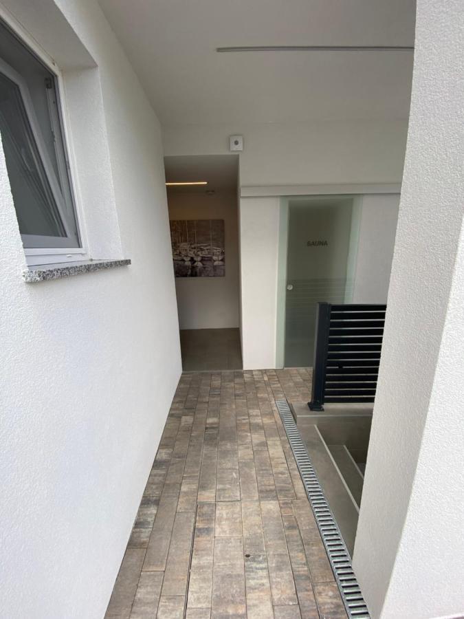 Apartmani Kumenat Biograd Na Moru Bagian luar foto
